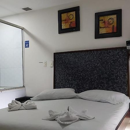 Hotel Marat Suite Medellin Exterior photo